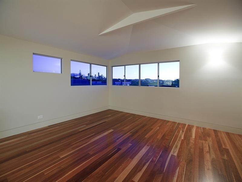 22 Coutts Street, Bulimba QLD 4171