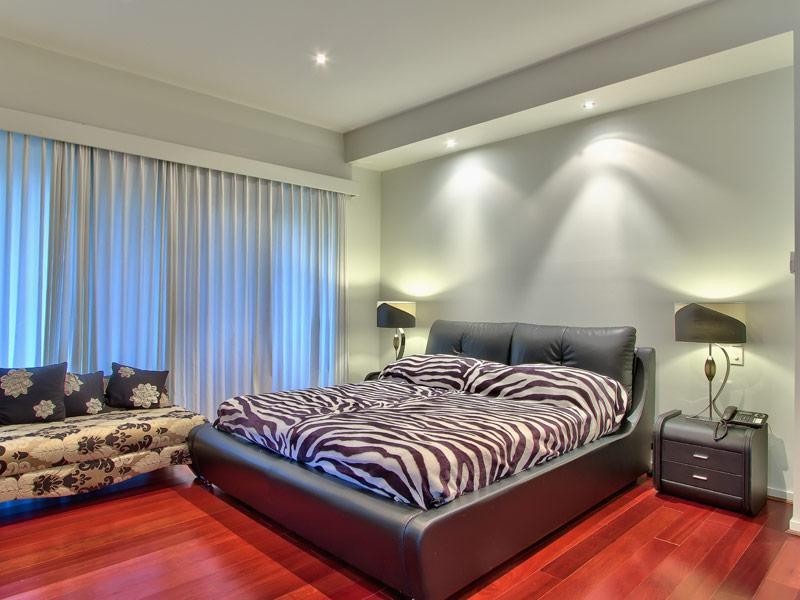 8 Lauren Place, Chandler QLD 4155