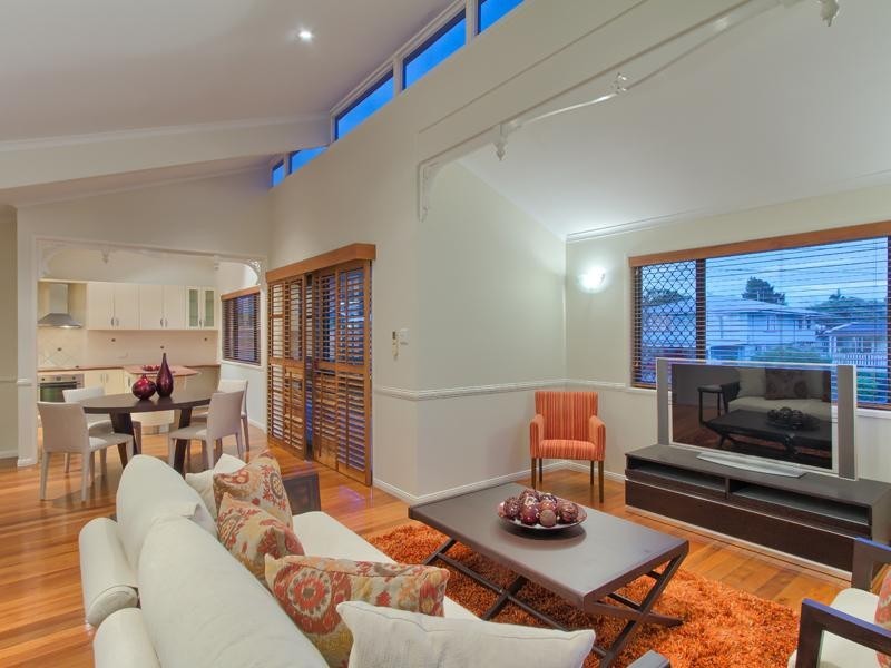 51 Elaroo Street, Morningside QLD 4170