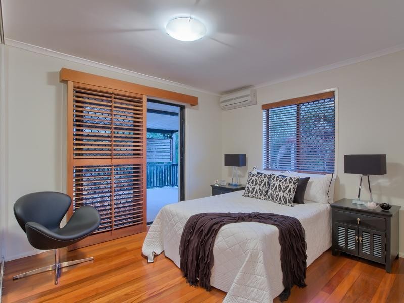 51 Elaroo Street, Morningside QLD 4170