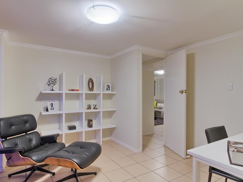 51 Elaroo Street, Morningside QLD 4170