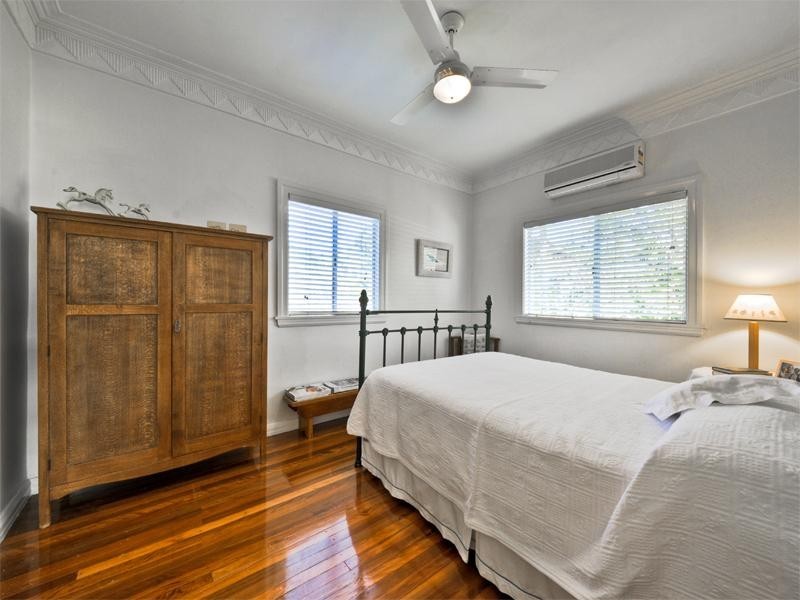 89 Pembroke Street, Carina QLD 4152