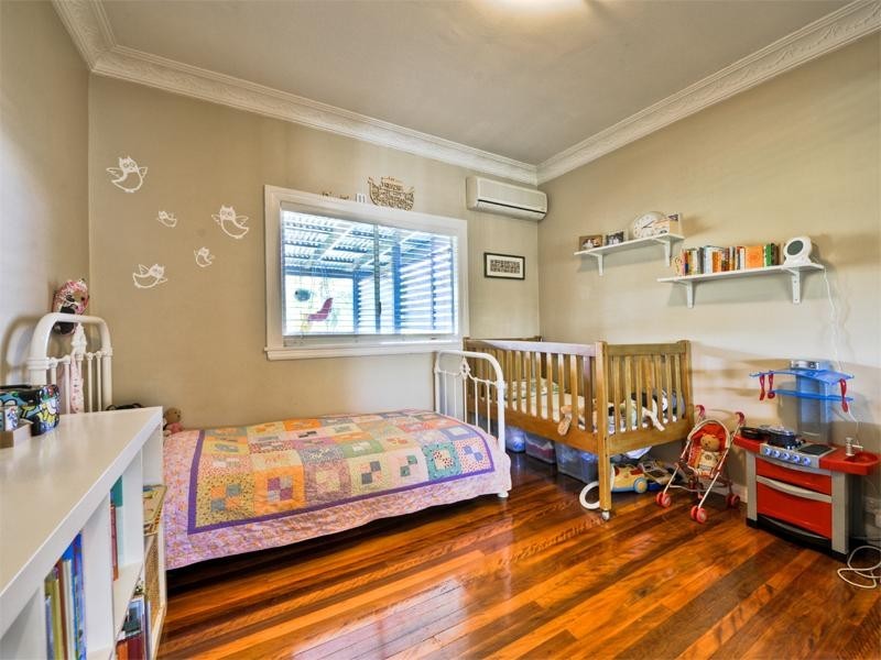 89 Pembroke Street, Carina QLD 4152