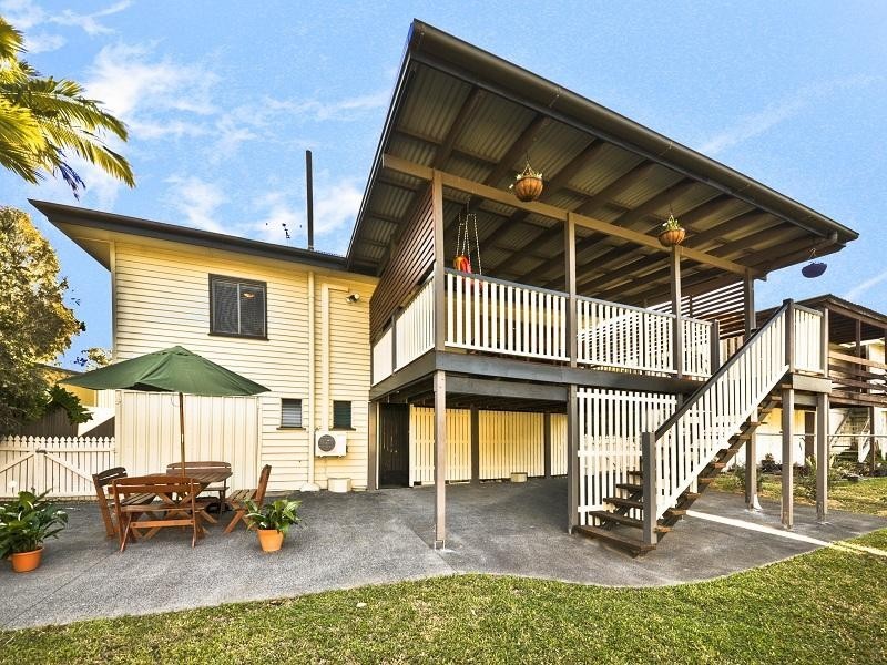 89 Pembroke Street, Carina QLD 4152