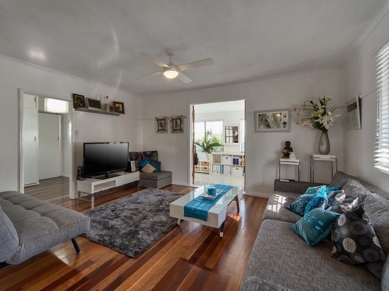 288 Stanley Road, Carina QLD 4152