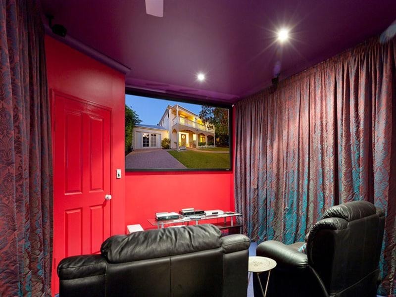 37 Kenbury Street, Bulimba QLD 4171