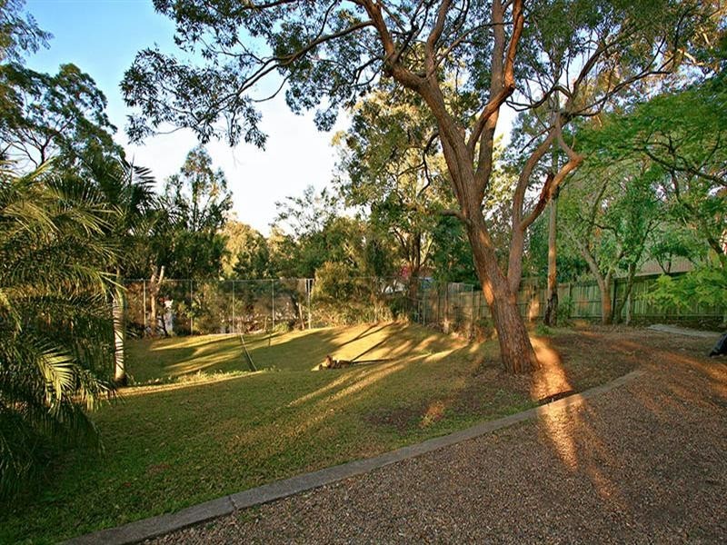 12-22 Cunard Street, Holland Park QLD 4121