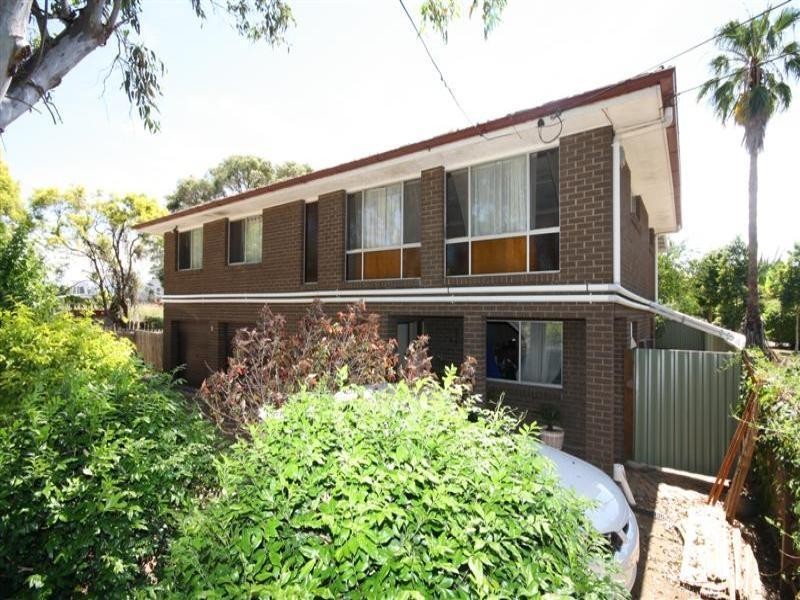 40 Preston Road, Carina QLD 4152