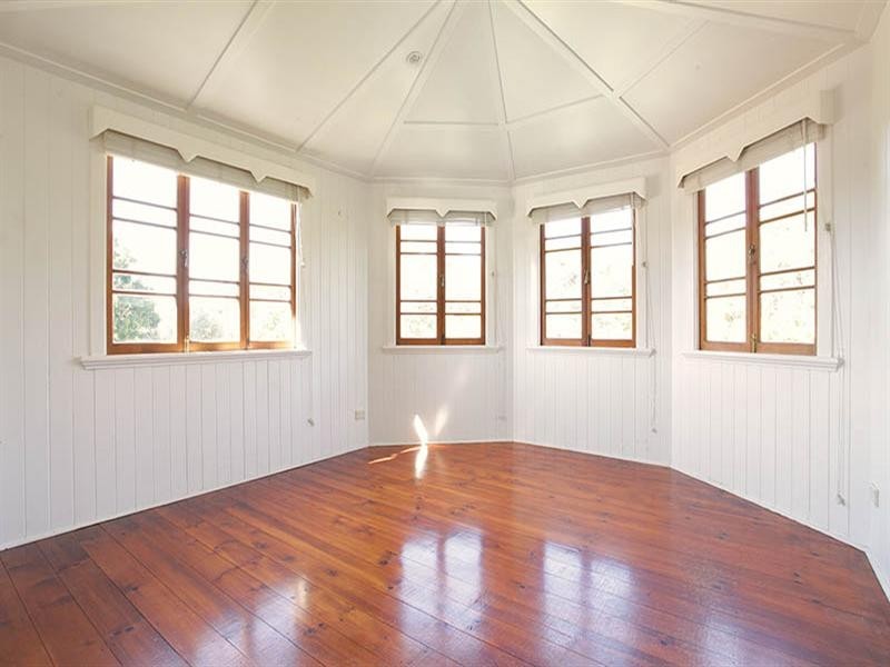 41 Norman Avenue, Norman Park QLD 4170