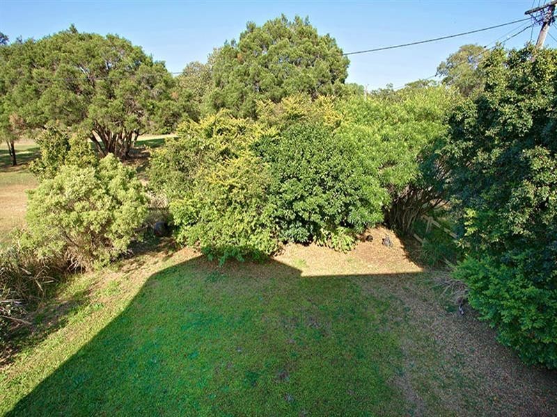 41 Norman Avenue, Norman Park QLD 4170