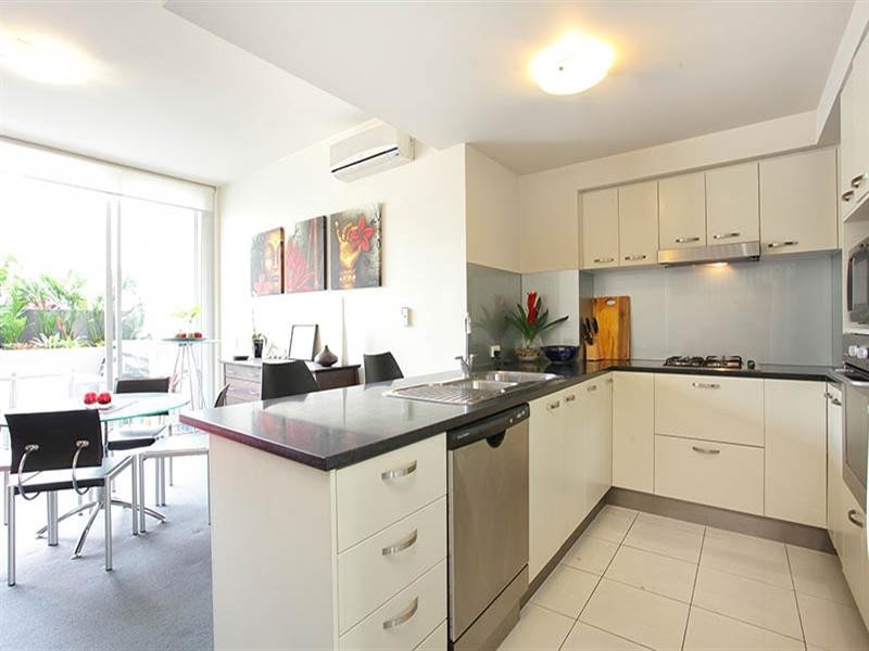 17/1 Oxford Street, Bulimba QLD 4171