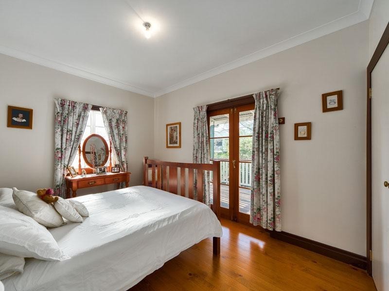 25 Elliott Street, Hawthorne QLD 4171