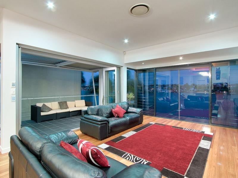 79 Macquarie Street, Teneriffe QLD 4005