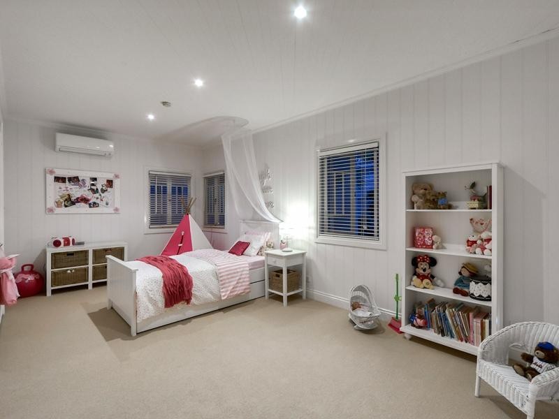 54 Withington Street, East Brisbane QLD 4169