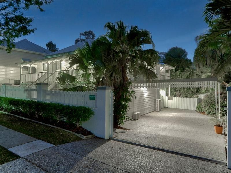 54 Withington Street, East Brisbane QLD 4169