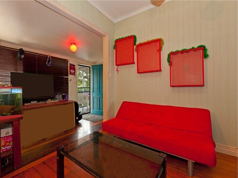 22 Moore Street, Morningside QLD 4170