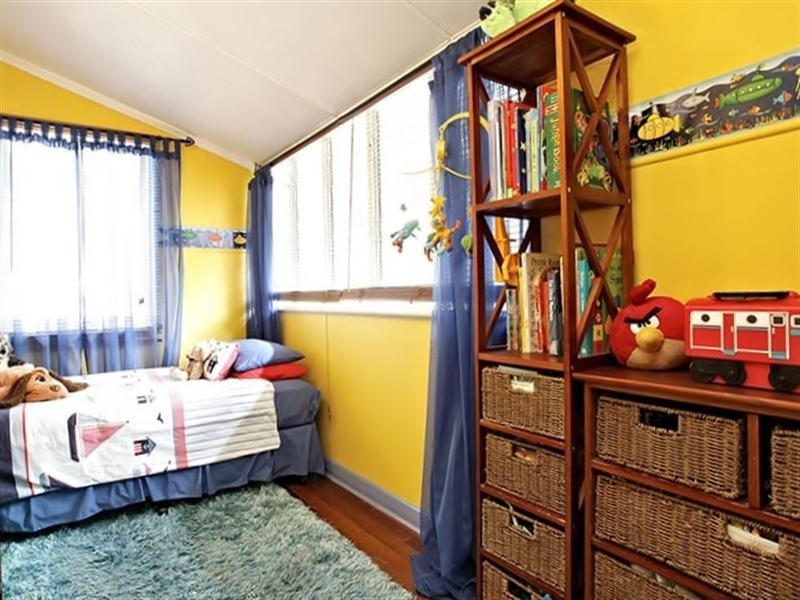 51 Paramount Terrace, Seven Hills QLD 4170