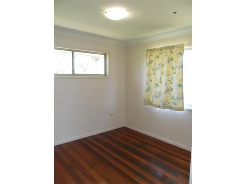 32 Copenhagen Street, Wishart QLD 4122