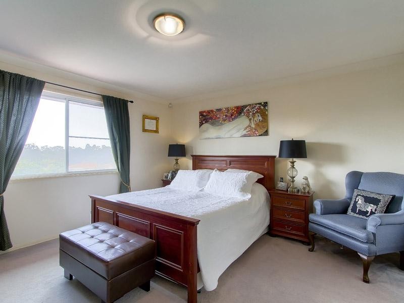 59 Eversholt Street, Belmont QLD 4153