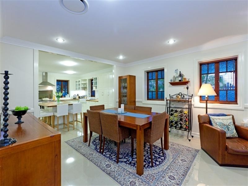 44 Shrapnel Road, Cannon Hill QLD 4170