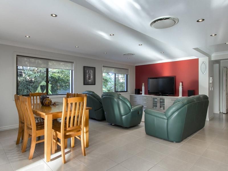 65 Bundah Street, Camp Hill QLD 4152