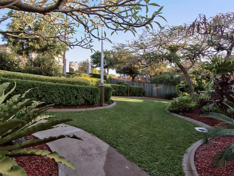 65 Bundah Street, Camp Hill QLD 4152