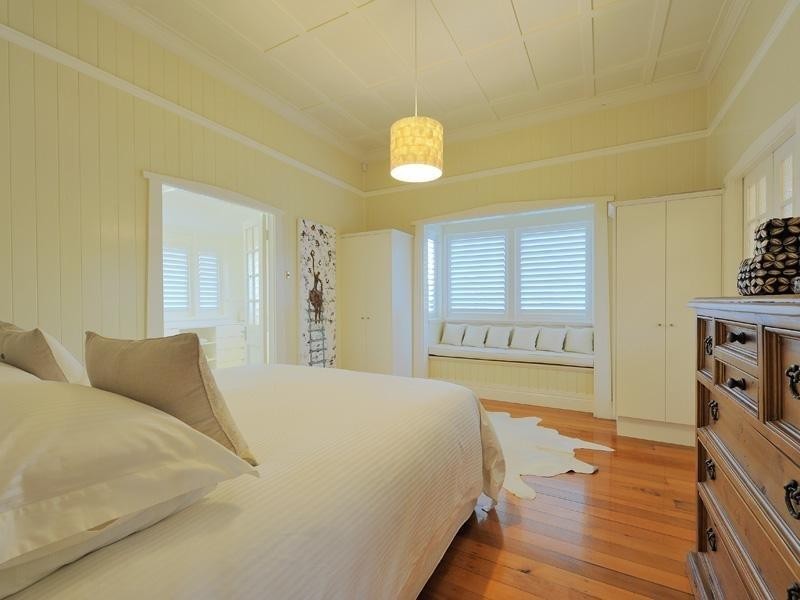 33 Katoomba Avenue, Hawthorne QLD 4171