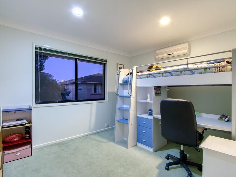 14 Obsidian Street, Camp Hill QLD 4152