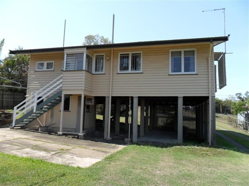 25 Errey Street, Camp Hill QLD 4152