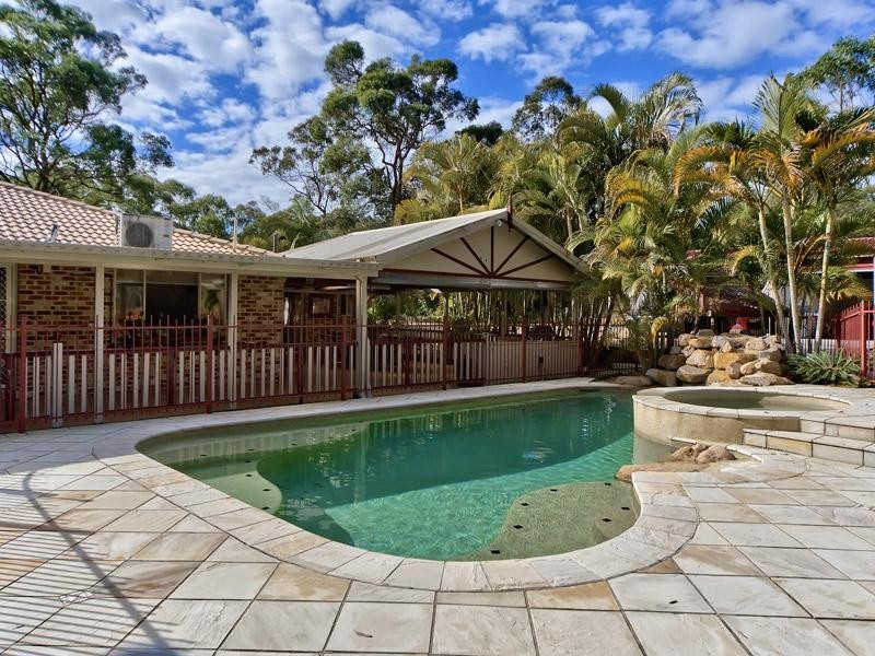 2 Guyana Court, Capalaba QLD 4157