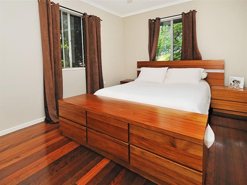 50 Whitworth Road, Cannon Hill QLD 4170