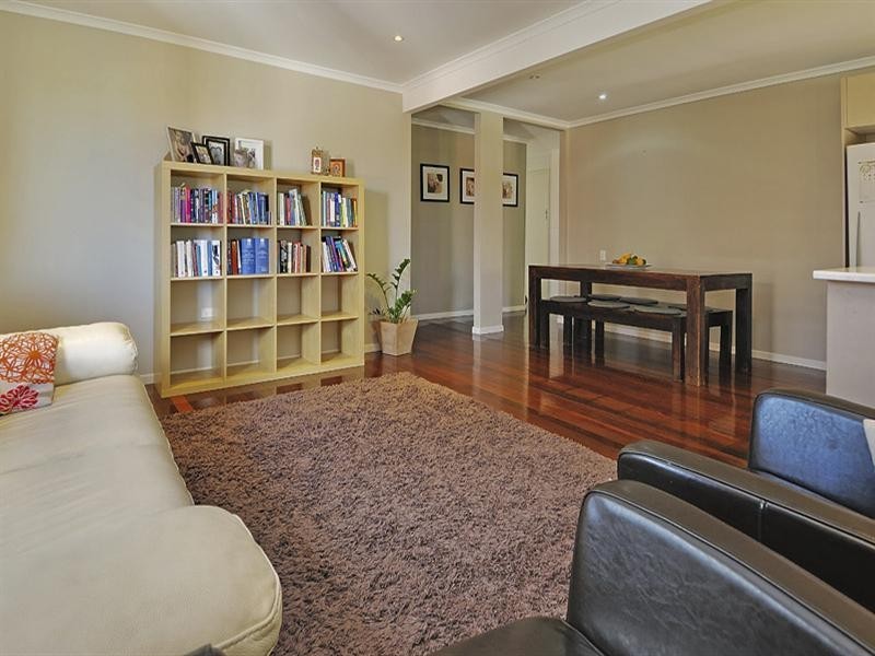 50 Whitworth Road, Cannon Hill QLD 4170