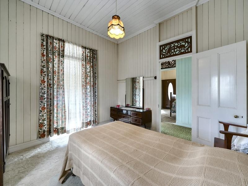 129 Richmond Road, Morningside QLD 4170