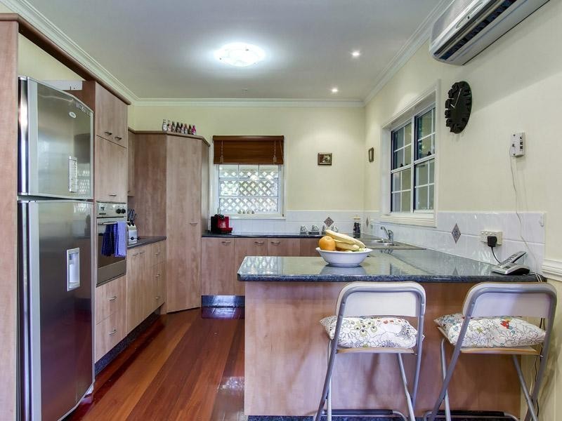 65 Coventry Street, Hawthorne QLD 4171