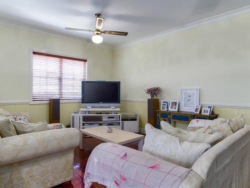 65 Coventry Street, Hawthorne QLD 4171