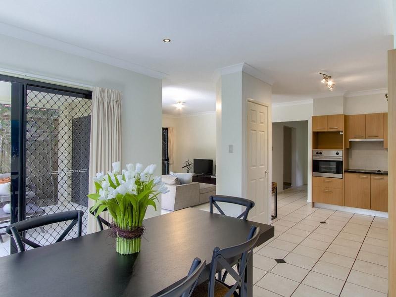 106 Apollo Road, Bulimba QLD 4171