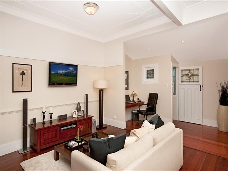 27 Wright Street, Balmoral QLD 4171