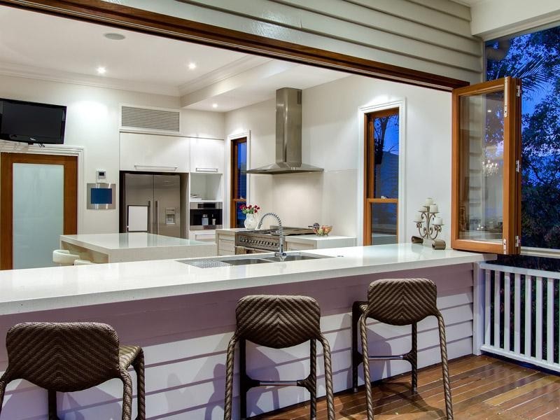 36 Harris Street, Hawthorne QLD 4171