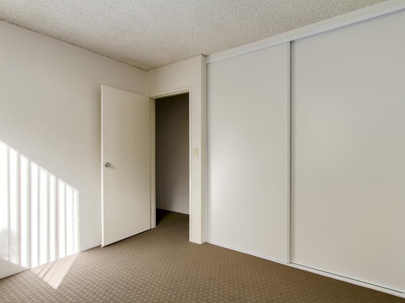 2/55 Burrai Street, Morningside QLD 4170