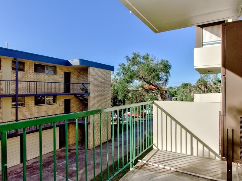 2/55 Burrai Street, Morningside QLD 4170