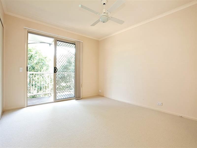 4/62-70 Douglas Street, Greenslopes QLD 4120