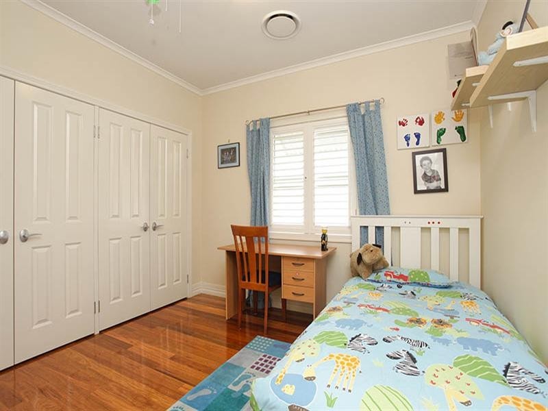 46 Dickson Street, Morningside QLD 4170