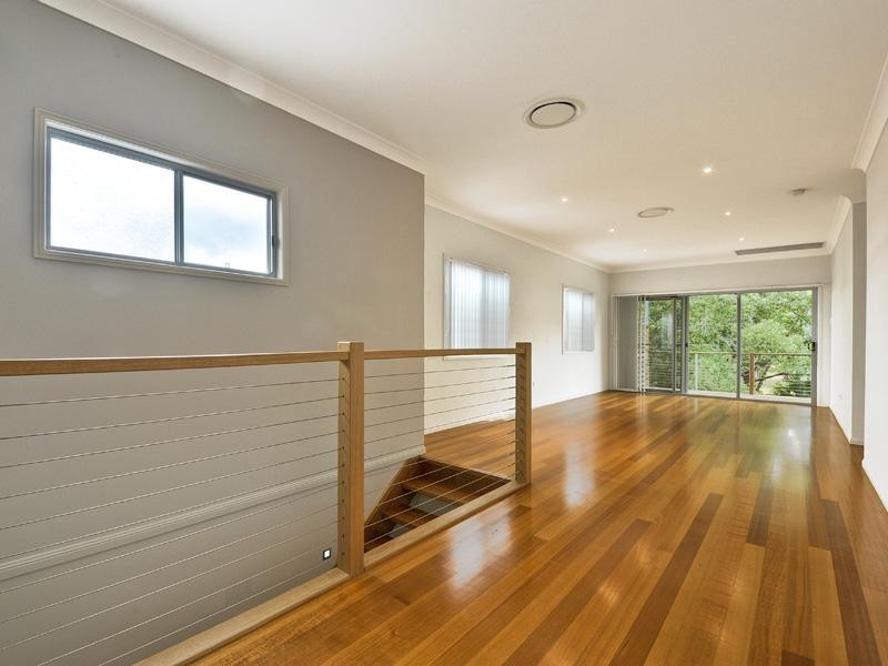 16 Cowper Street, Bulimba QLD 4171