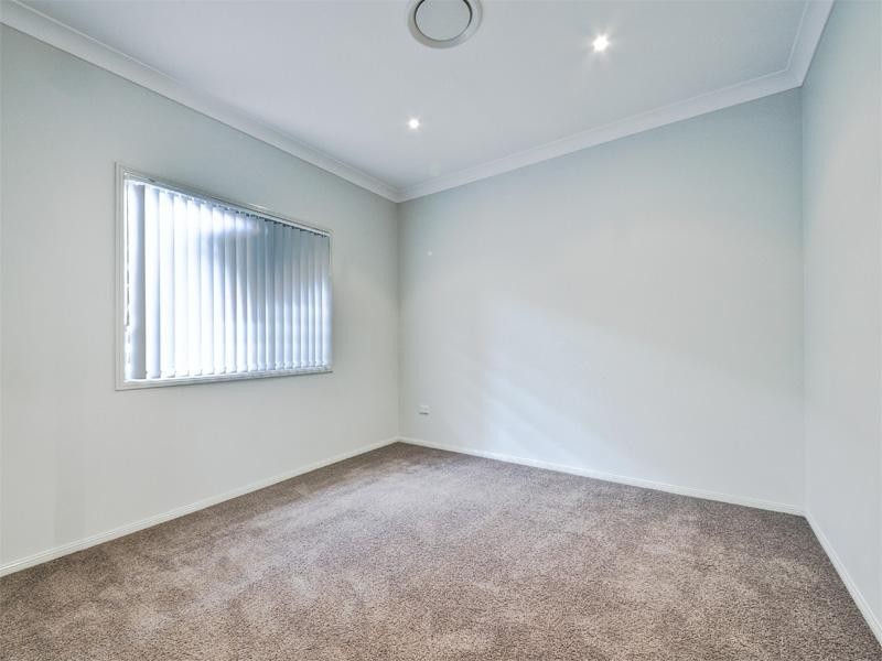 16 Cowper Street, Bulimba QLD 4171