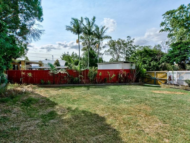 54 Junction Road, Morningside QLD 4170