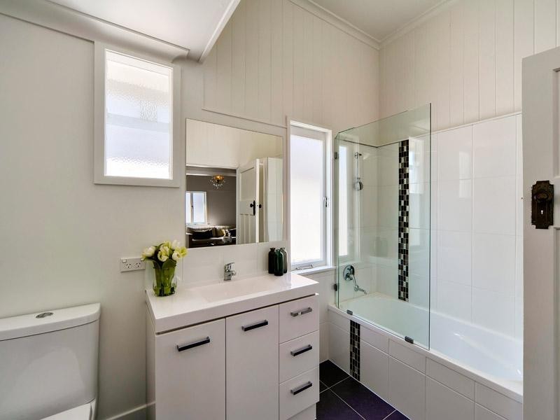 51 Burlington Street, East Brisbane QLD 4169