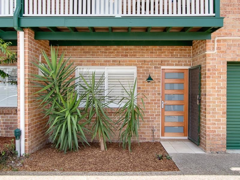 2/24 Wambool Street, Bulimba QLD 4171