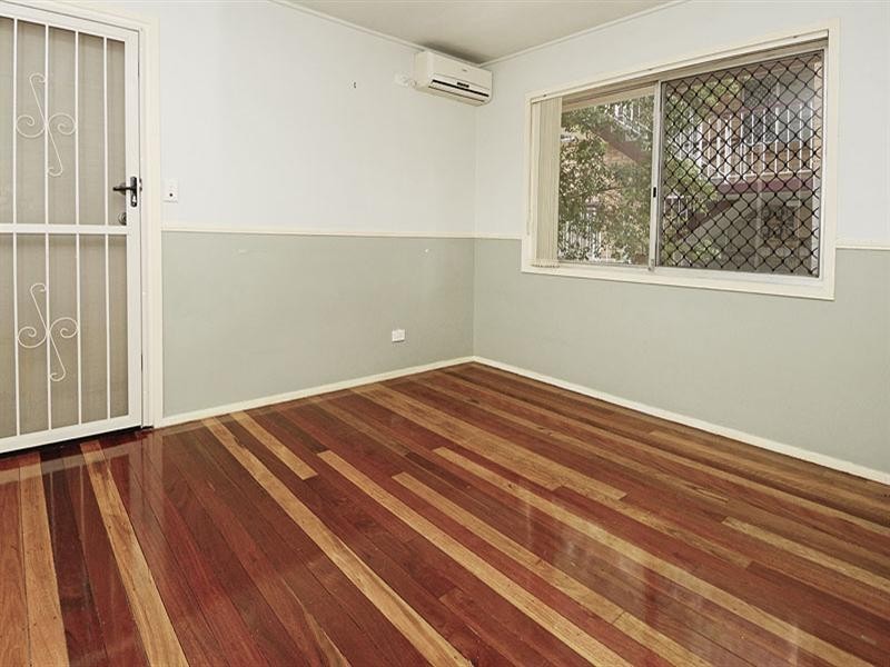 1/162 Juliette Street, Greenslopes QLD 4120