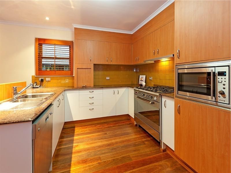 29 Stewart Street, Hawthorne QLD 4171