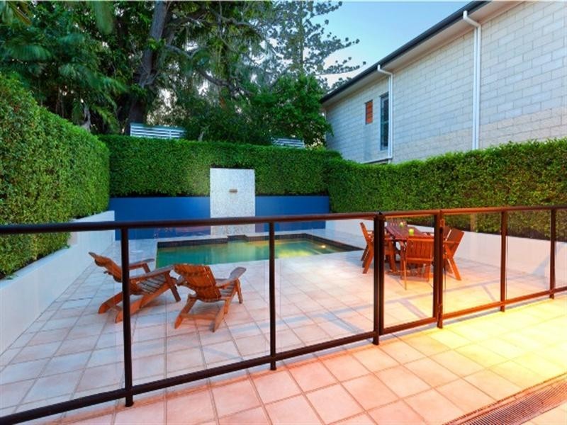 29 Stewart Street, Hawthorne QLD 4171